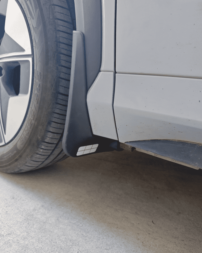 Xevaban.com ở 214 Giải Phóng là đơn vị chuyên cung cấp phụ kiện oto, đồ chơi oto, phụ kiện geely ex5, đồ chơi geely ex5, xevaban, 214 giải phóng, chắn bùn geely ex5, tấm chắn bùn geely ex5, miếng chắn bùn geely ex5.